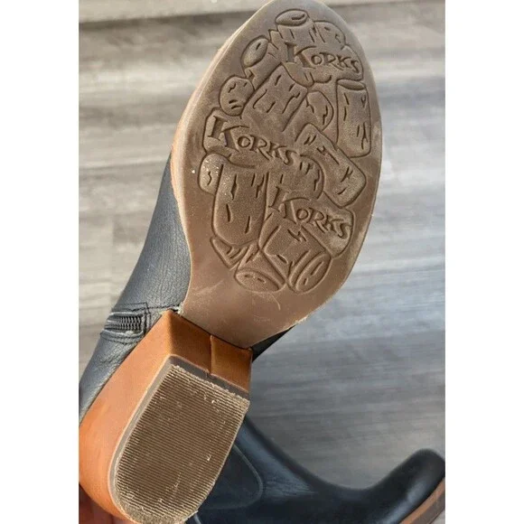 Kork-Ease Korks Women's Patrina Black Leather Bootie Size 9.5 Boots Zip - Picture 6 of 9